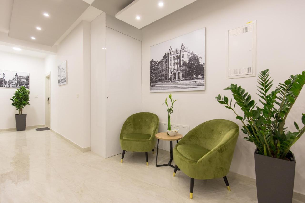Apartmani I Sobe Pejacevic 오시예크 외부 사진