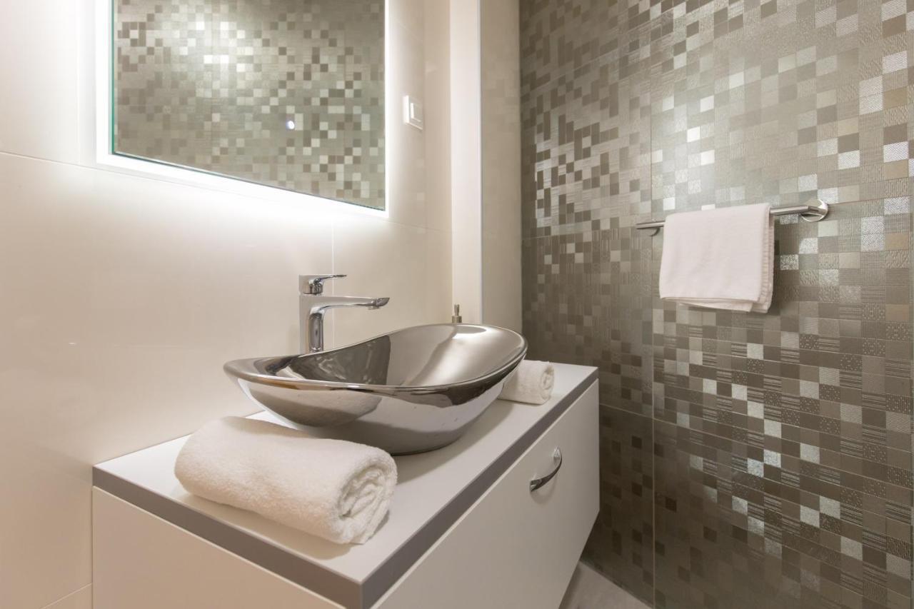 Apartmani I Sobe Pejacevic 오시예크 외부 사진