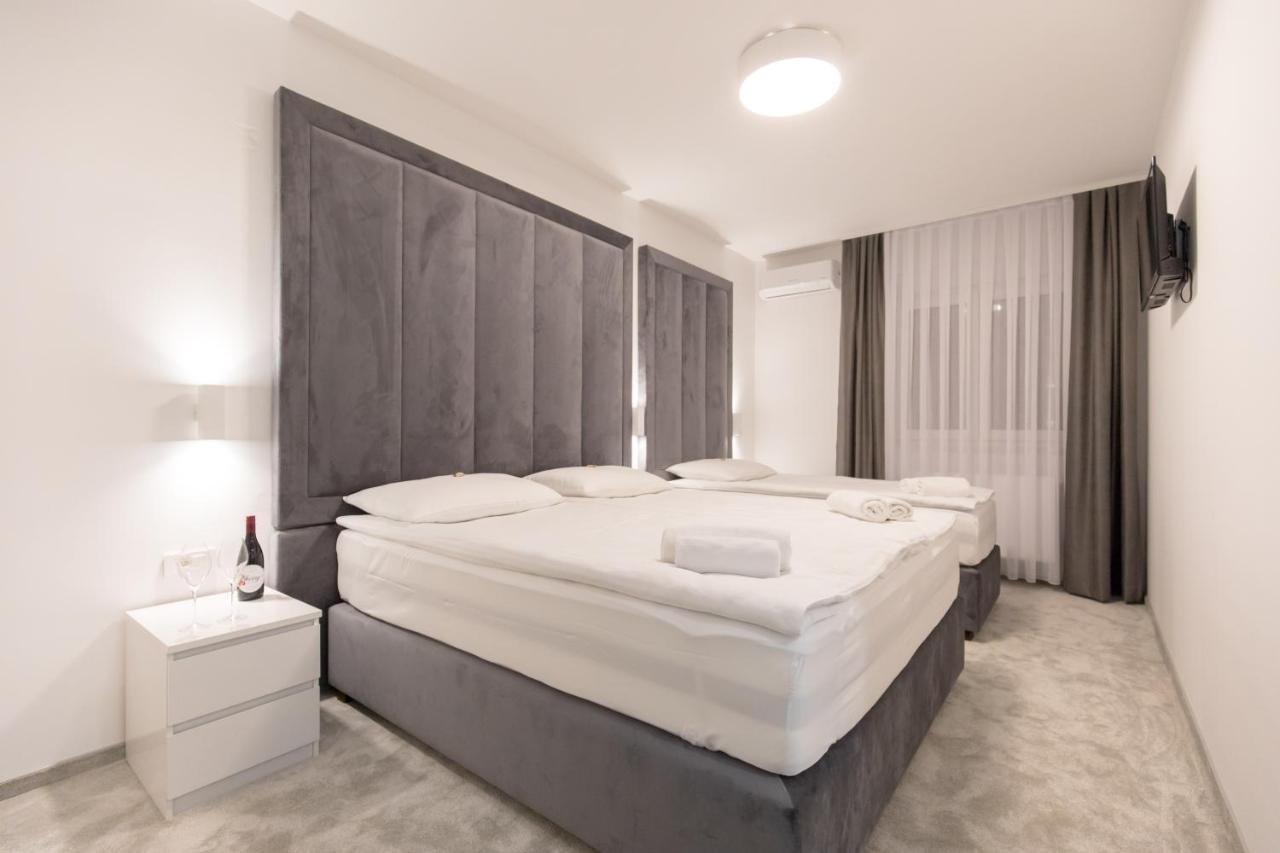 Apartmani I Sobe Pejacevic 오시예크 외부 사진